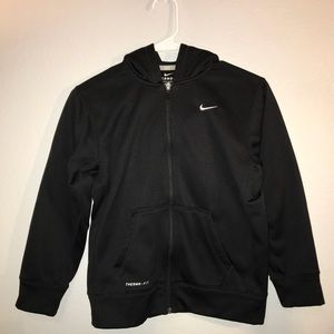 NIKE therma-fit zip up hoodie